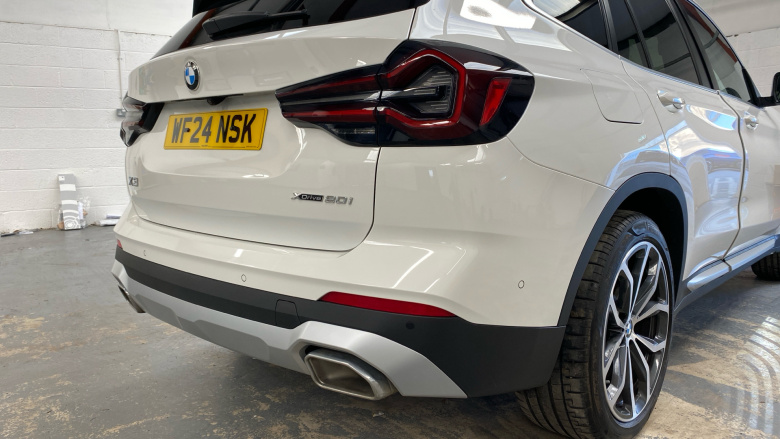 BMW X3 xDrive20i MHT xLine 5dr Step Auto Petrol Estate